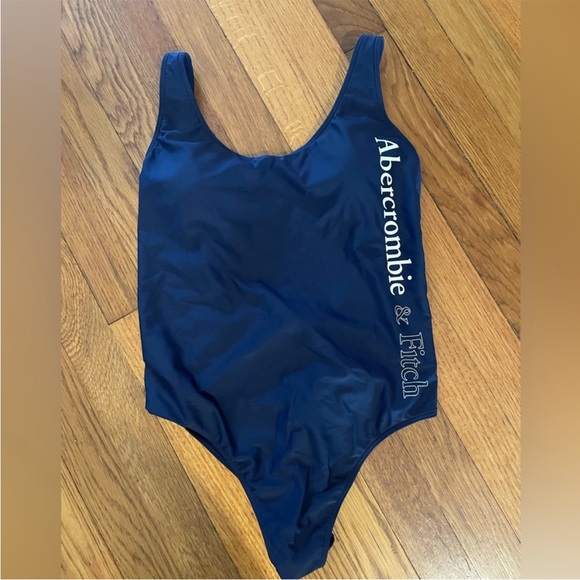 NWOT Abercrombie & Fitch Women One Piece Swimsuit Sz  HighLeg Cheeky Large Logo - Picture 1 of 5